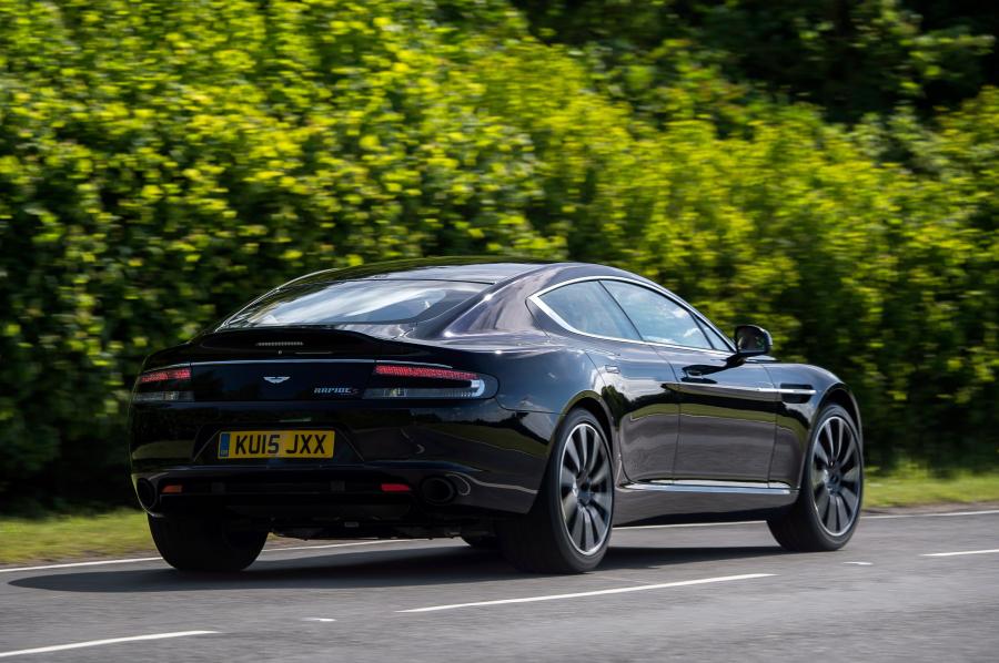  Aston Martin Rapide S 2013 года  (UK) (фото 13 из 36)